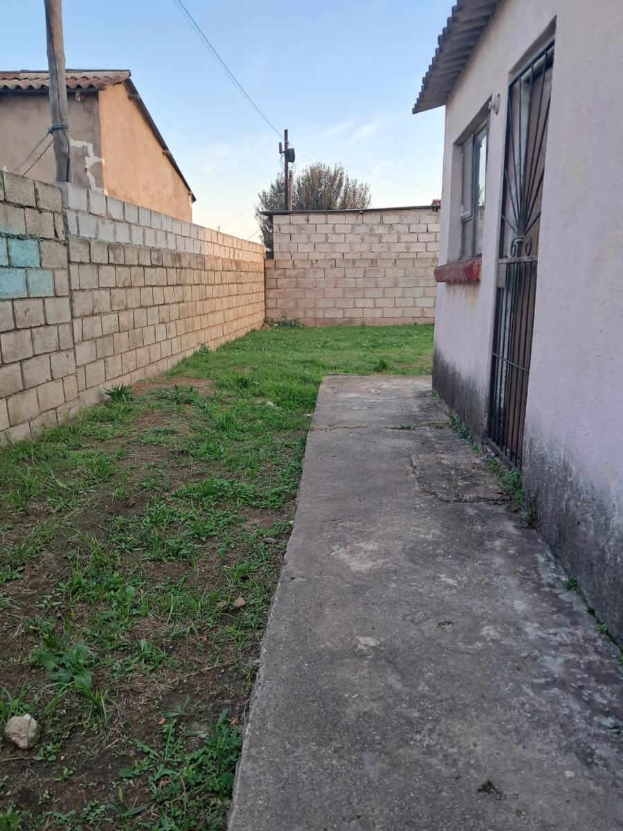2 Bedroom Property for Sale in Motherwell Nu7 Eastern Cape